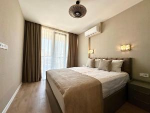 Grand Beach Apartments