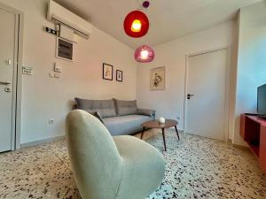 Monastiraki Panorama: Spacious City Living