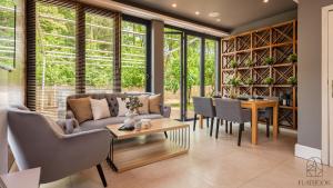 Flatbook Willa Spa Mikoszewo - 4 sypialni, jacuzzi i sauna - 4hvězdičkové hotely ve městě Mikoszewo