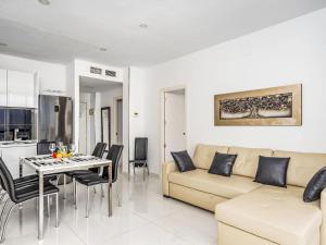 Apartment Castillo de Santa Clara-1 by Interhome