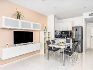 Apartment Castillo de Santa Clara-1 by Interhome