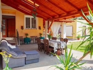 Apartment Tilia 3 by Interhome