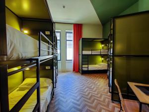 Bed in 8-Bed Mixed Dormitory Room