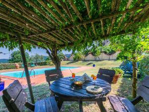 Holiday Home Pino di Sopra by Interhome