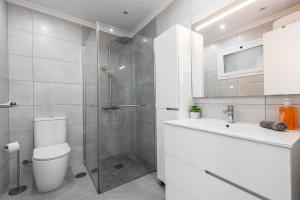 Stunning Beachfront Apartment in Calahonda