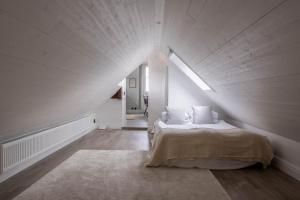 Renovated apartment with balcony in Visby
