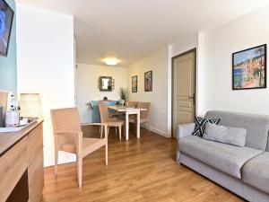 Apartment Le Village - C2 004 by Interhome