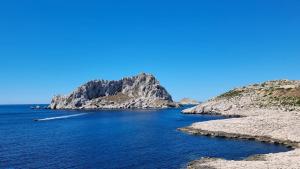 Appartements LE MUGEL cocooning SPA et proche calanques de Cassis : photos des chambres