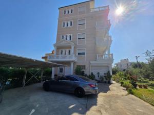 Portside luxurious apartments