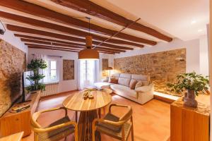 Bravissimo Calderers El Cavall, in the Old Town