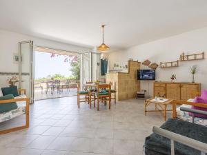 Apartment Cicladi Mikonos by Interhome