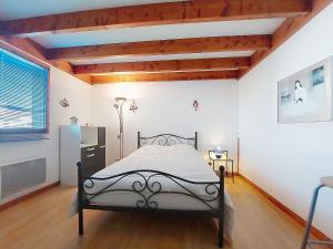 Appartements Apartment Moulin de la Brunette-5 by Interhome : photos des chambres