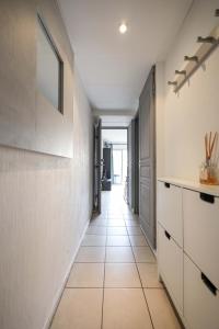 Le Cannes Beach 302