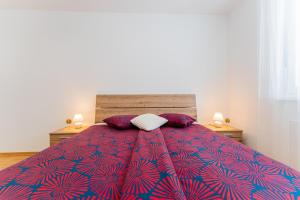 Flex SelfCheckIns 136 - Zagreb - Bedroom - Parking - Loggia