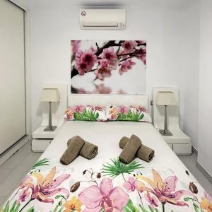 Stunning 2 Bedroom Apt In Los Cristianos K203