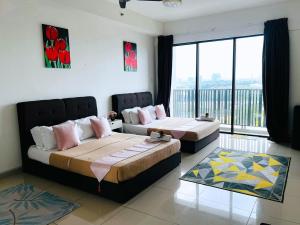 Mandala Homestay - Studio with 2 queen bed at i-City, Shah Alam