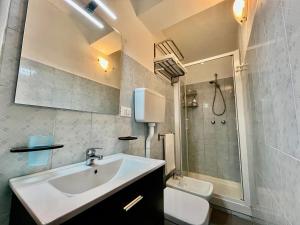 Casa della Stazione a 100m dal mare, spazio per bici