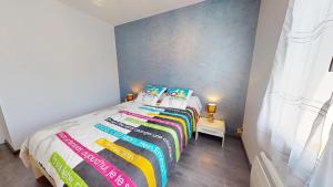 Maisons de vacances Palm Cornue avec piscine privative : photos des chambres