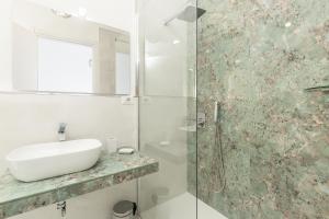 Pietra di Luna Domo img22