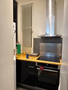 Elegant Haussmann apartment - Champs-Élysées