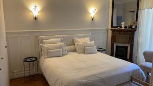 Elegant Haussmann apartment - Champs-Élysées