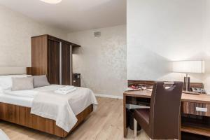DEO PLAZA Riverside Residence by Noclegi Renters