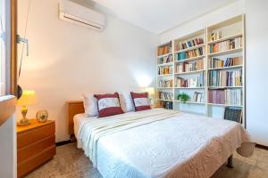 Sardinia Re - Garibaldi Penthouse - Free Parking img17