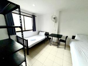 Patong Canal Villa R202