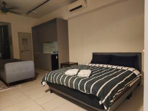 Tamarind Suite with Wi-Fi by SM Hub