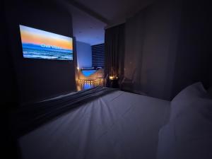 Lunarist Luxury Private Jacuzzi Suites Blloku Tirana