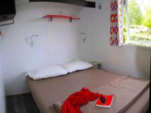 Campings Camping 3 etoiles - Piscine - efcg0h : photos des chambres
