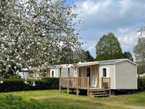 Campings Camping 3 etoiles - Piscine - efcg0h : Mobile Home 12