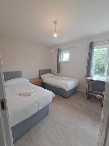 Stylish Spacious 4 Bedroom House