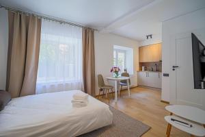 Green Apartment with free parking