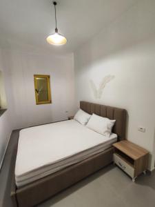 Melina Rooms