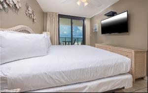 Phoenix East 407 condo