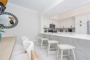 Phoenix Gulf Shores II 1104 condo