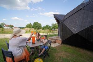Campings L-Oree des 4 chemins : photos des chambres
