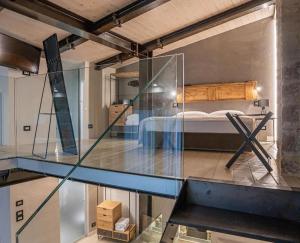 Deluxe One-Bedroom Apartment with Garden View