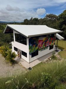 La Montana Refuge, Costa Rica, Chic Cabin for Two