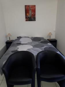 Appartements Studio dans palace Beausite en etage proche commodites : photos des chambres