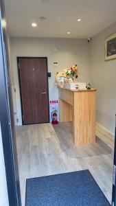 浅草駅徒歩8分 浅草寺すぐそばの仲見世散策ステイ DqcEoY