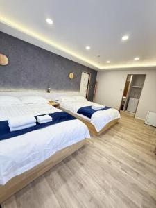 浅草駅徒歩8分 浅草寺すぐそばの仲見世散策ステイ DqcEoY