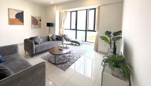 Deluxe Seaview Suite Tripe Bed with bath tub 25 - 4hvězdičkové hotely ve městě Tanjong Tokong