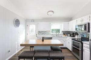 Renovated for 2025 Ocean Views & Backyard Oasis