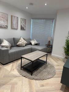 Modern 1-BR Flat, Near bramall Lane, Free WIFI, Unit 4
