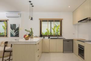 Villa Leila - 3BR Lamai Villa - Pool - Modern & Calm