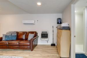 Walk to Norfork Lake Guest House in Henderson