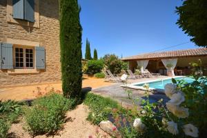 Villas Le moulin vieux, mas authentique en Provence avec piscine : photos des chambres
