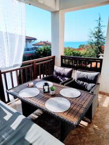 Апартамент МЕЧТА ,Санта Марина, Созопол